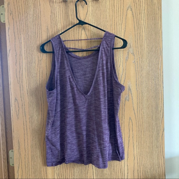 Athleta Athletic Workout Tank Open Back Size M - Picture 3 of 9